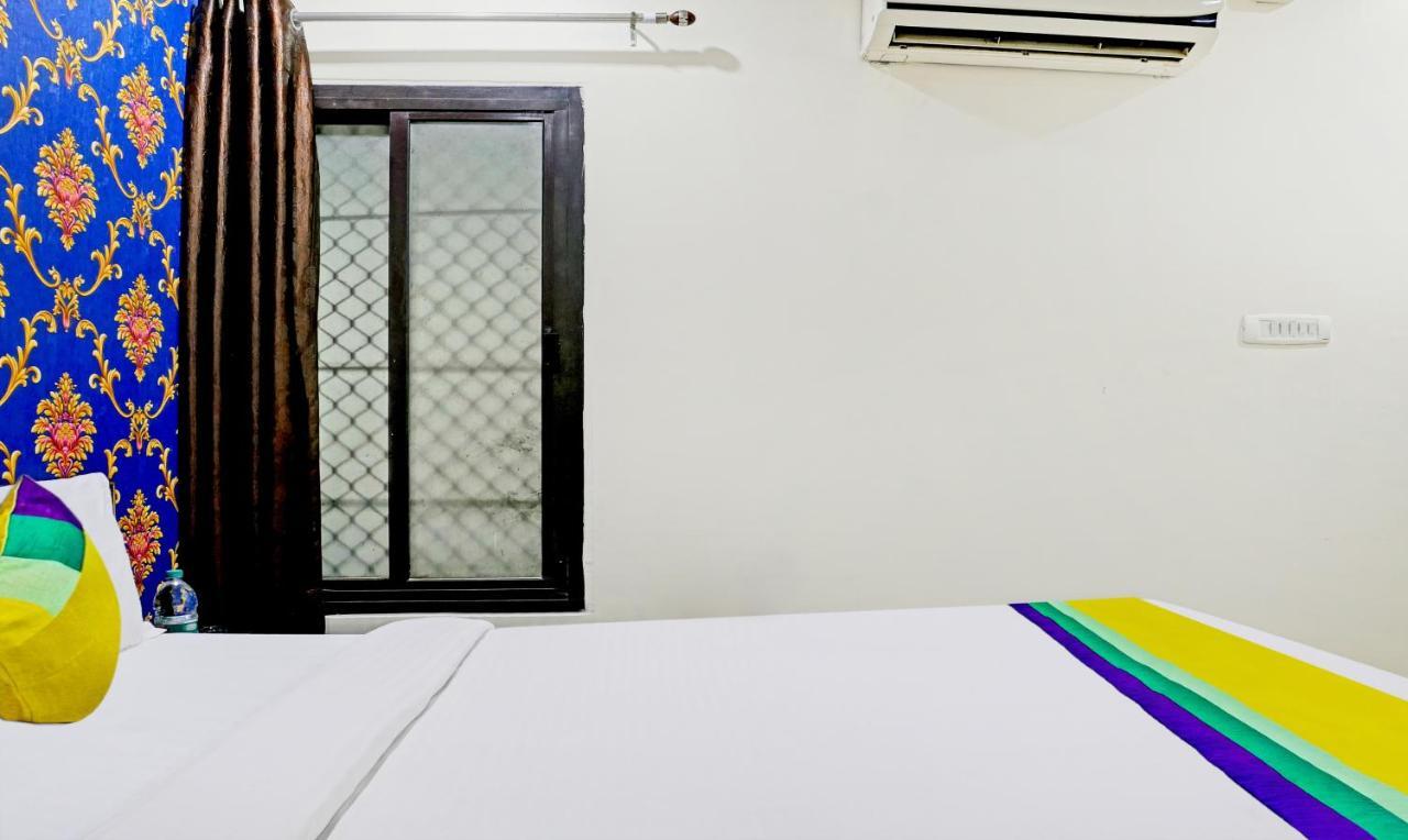Itsy By Treebo - Ashoka Grand Hotel Varanasi Bagian luar foto