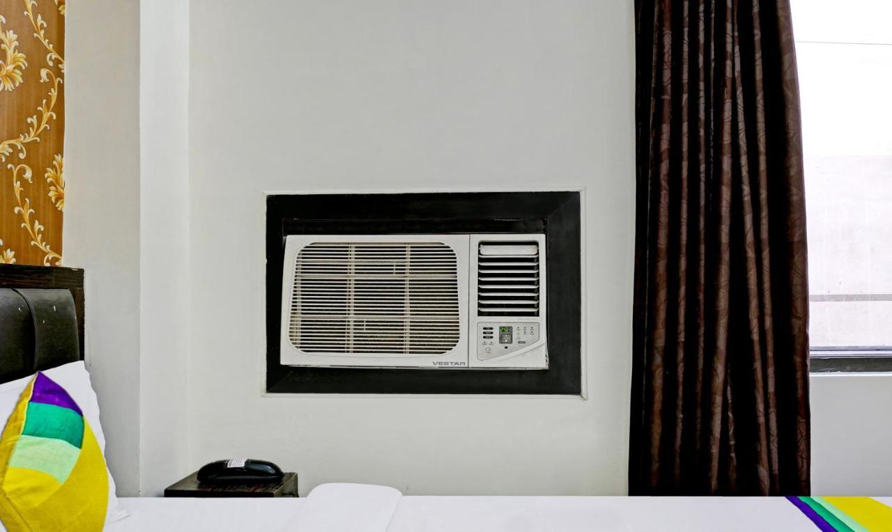 Itsy By Treebo - Ashoka Grand Hotel Varanasi Bagian luar foto